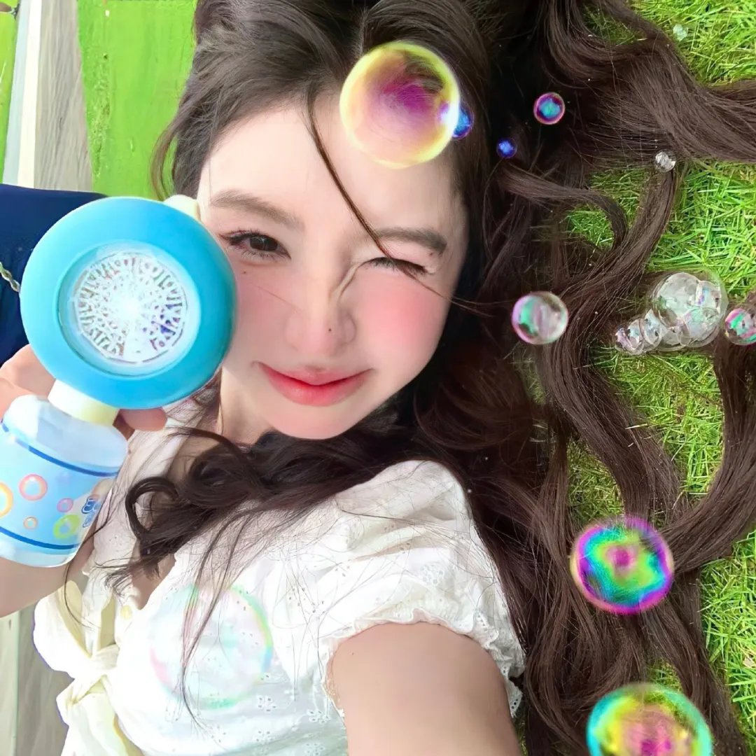 穿越六零带着好运系统养全家